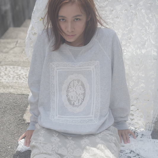 Lace Holic