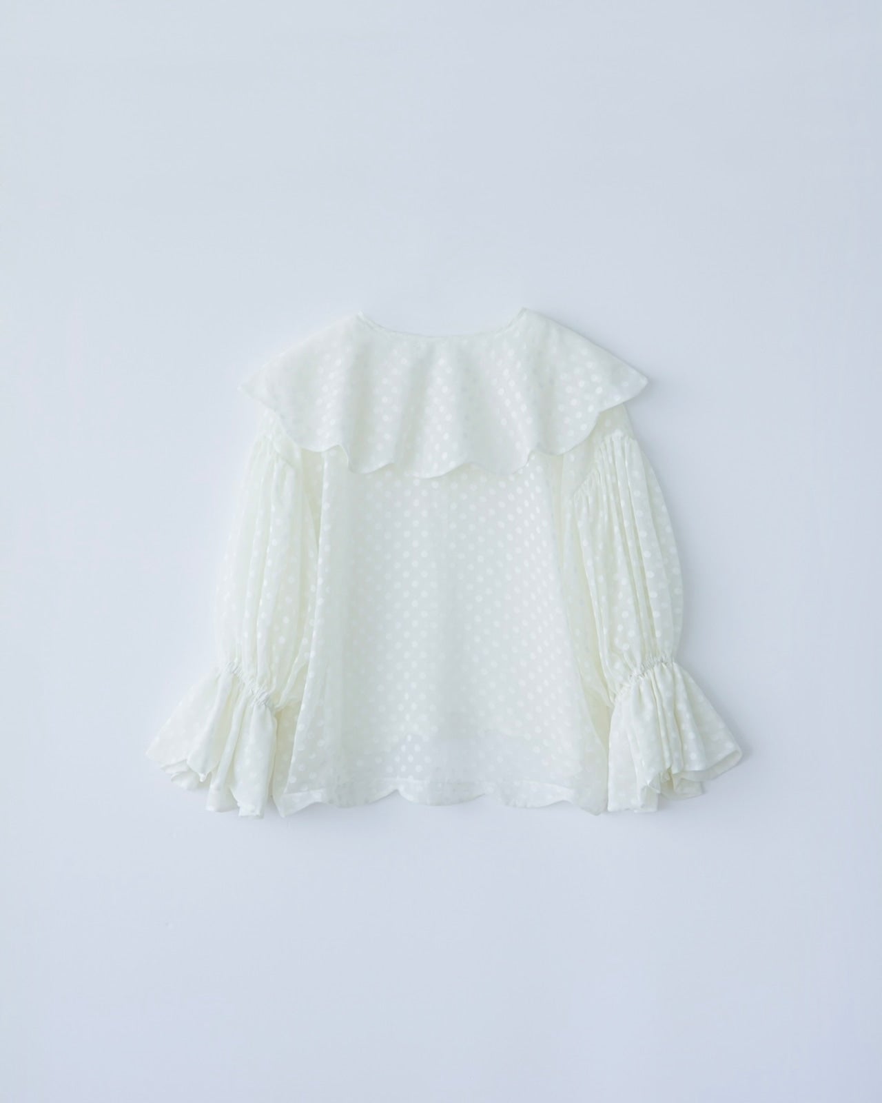 natsumi osawa/dot scalloped blouse #white