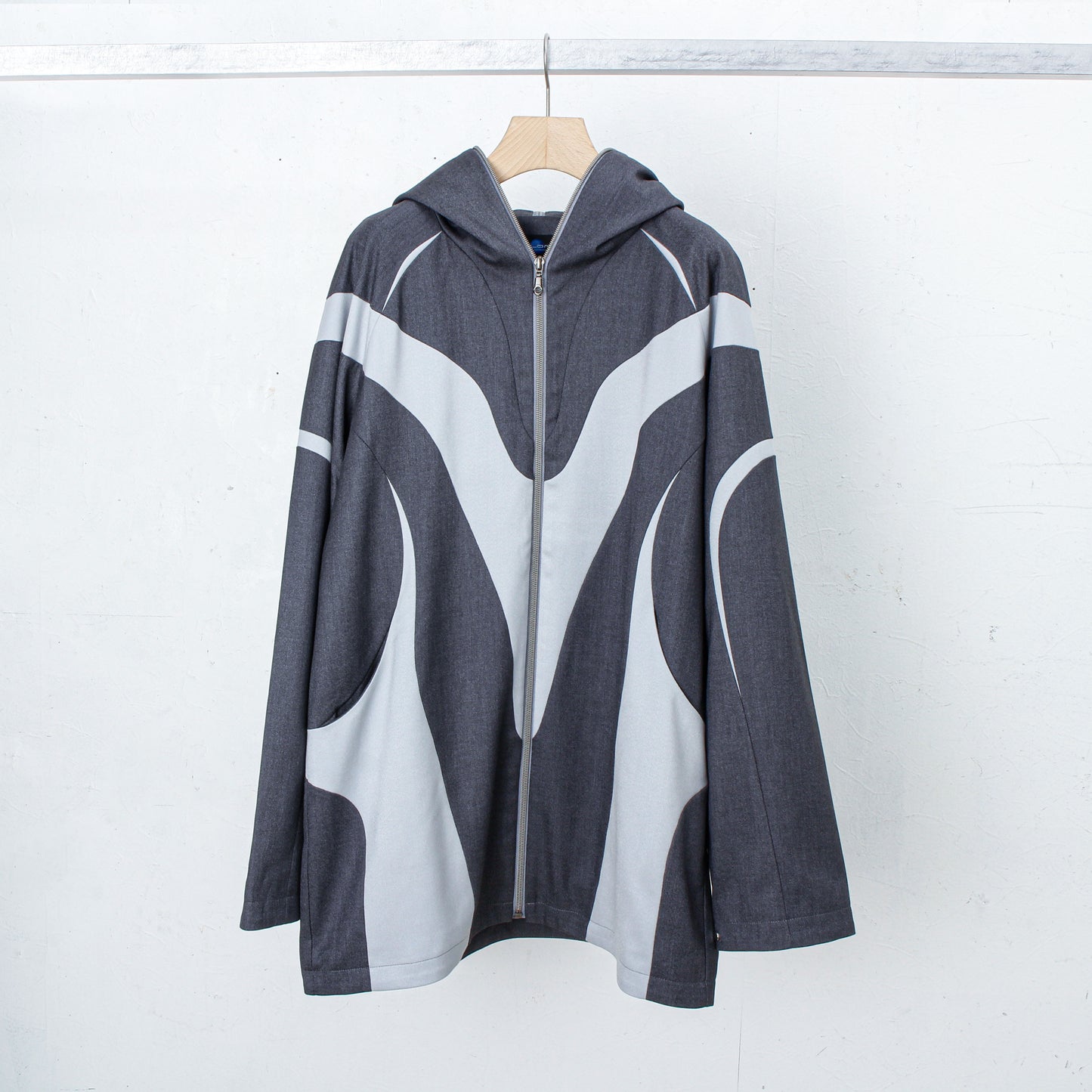 calm parka / shadow gray