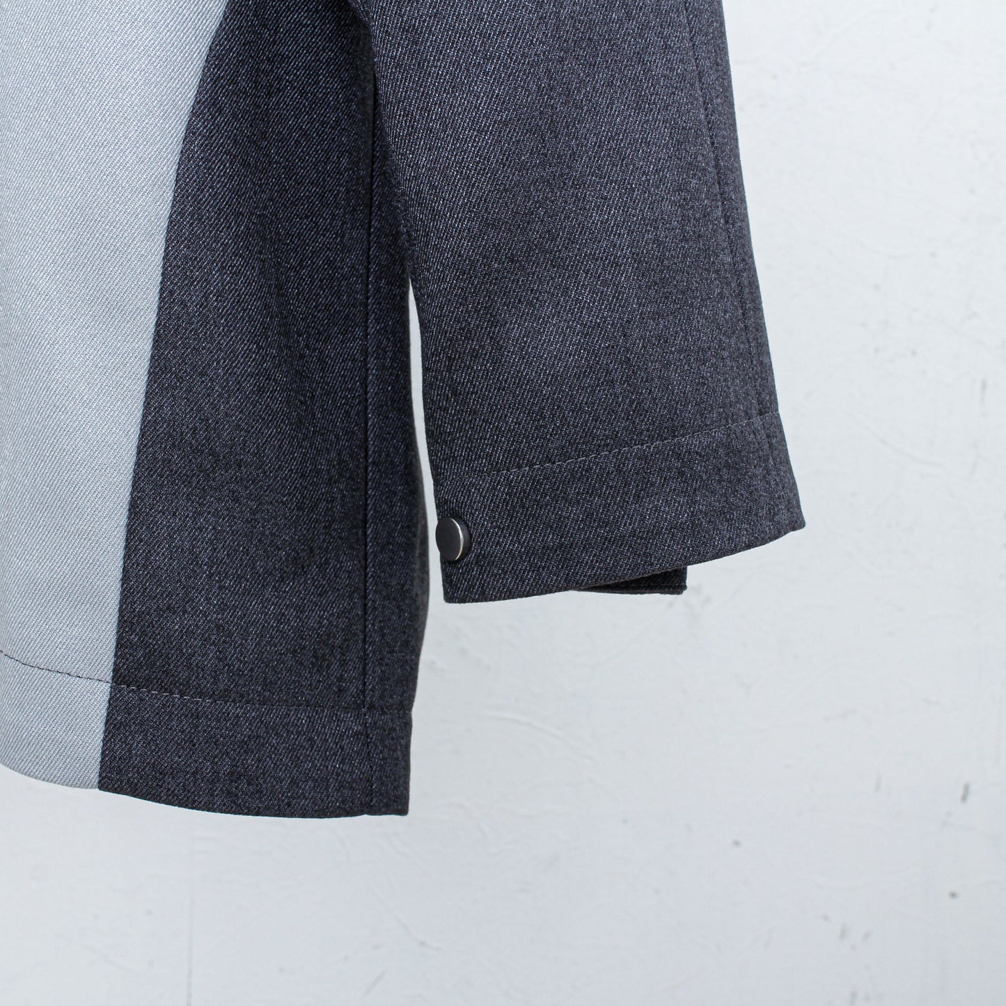 calm parka / shadow gray