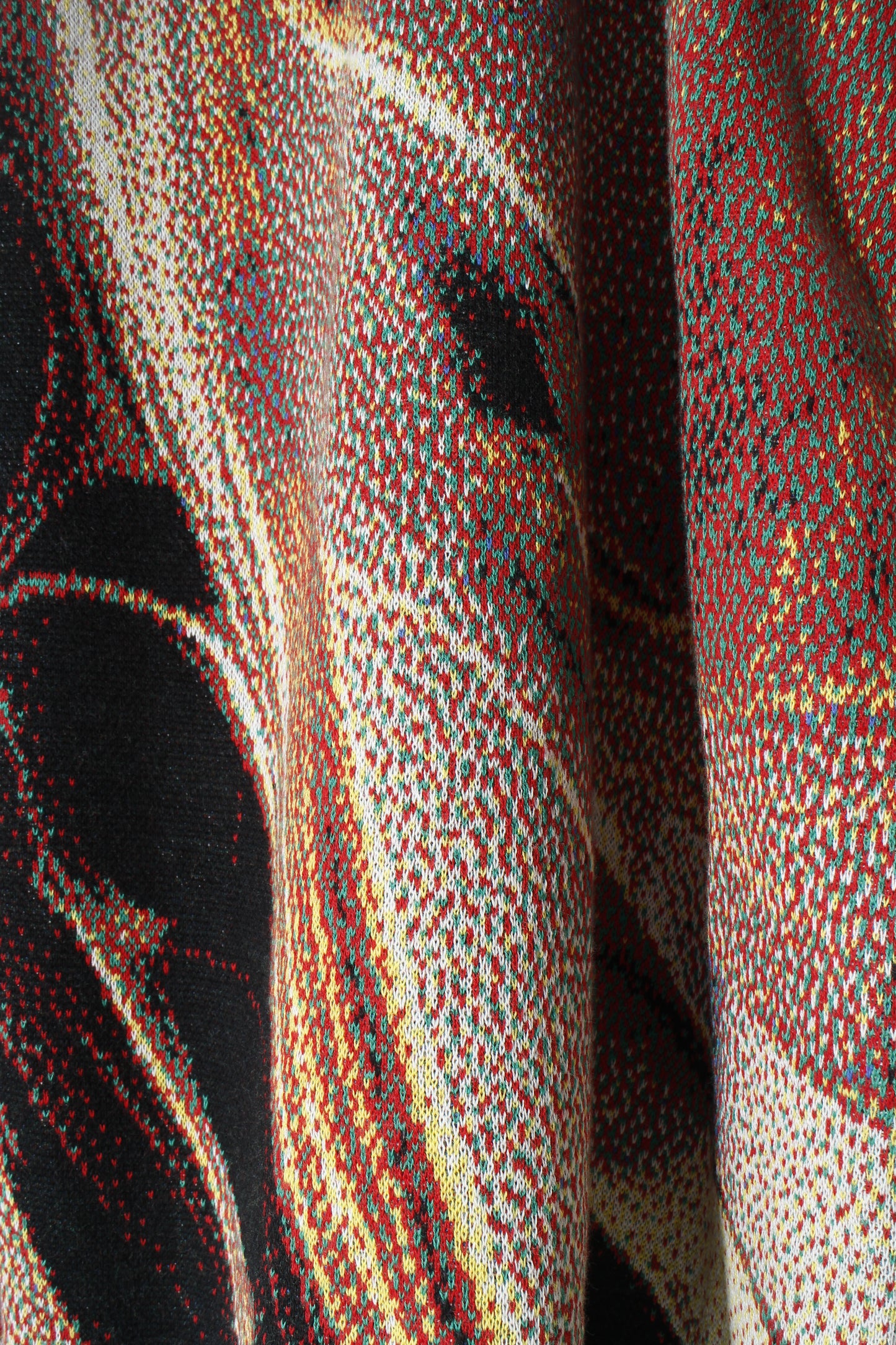 weld_knit_sweater / gold