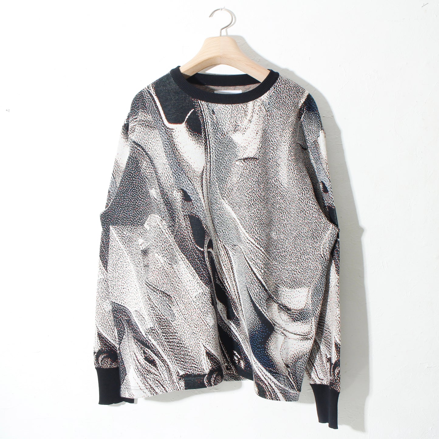 weld_knit_sweater / silver