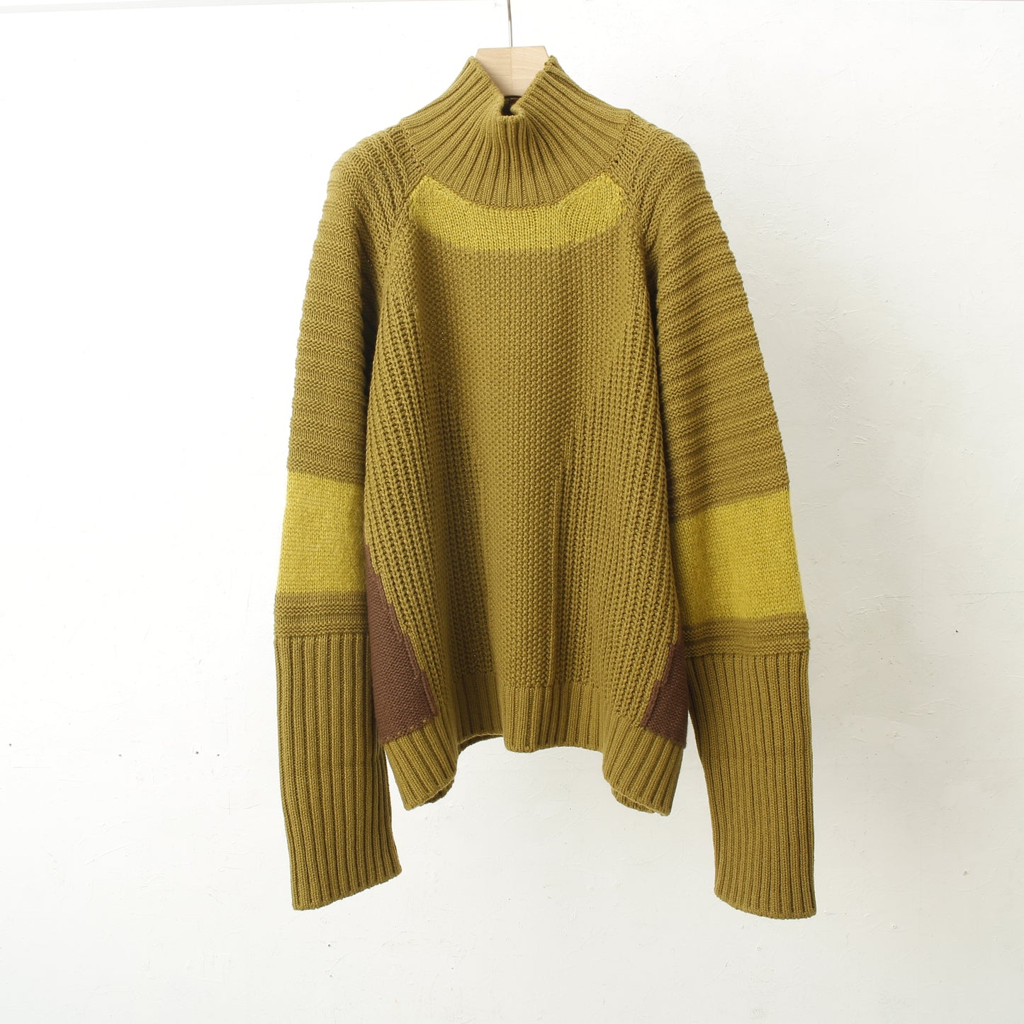 SOV_Knit_Sweater / yellow