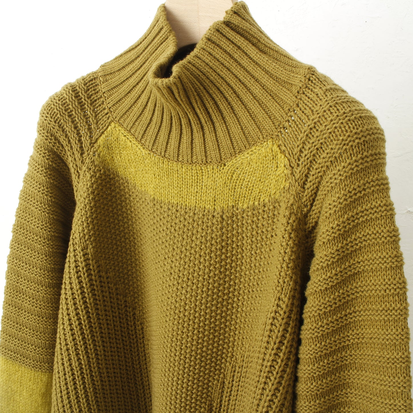 SOV_Knit_Sweater / yellow