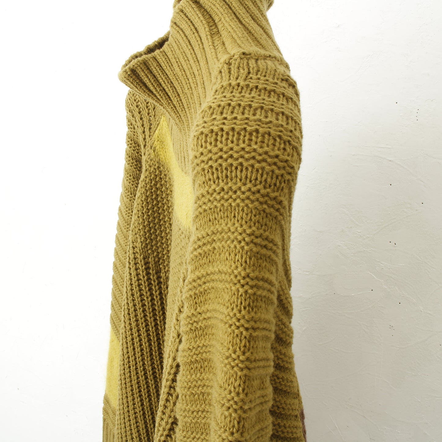 SOV_Knit_Sweater / yellow