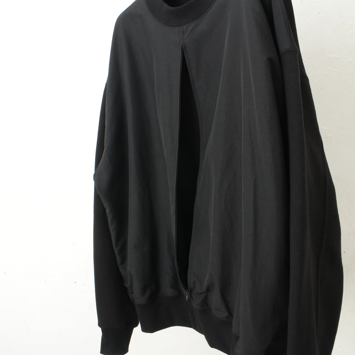 ABRA SWEAT / black