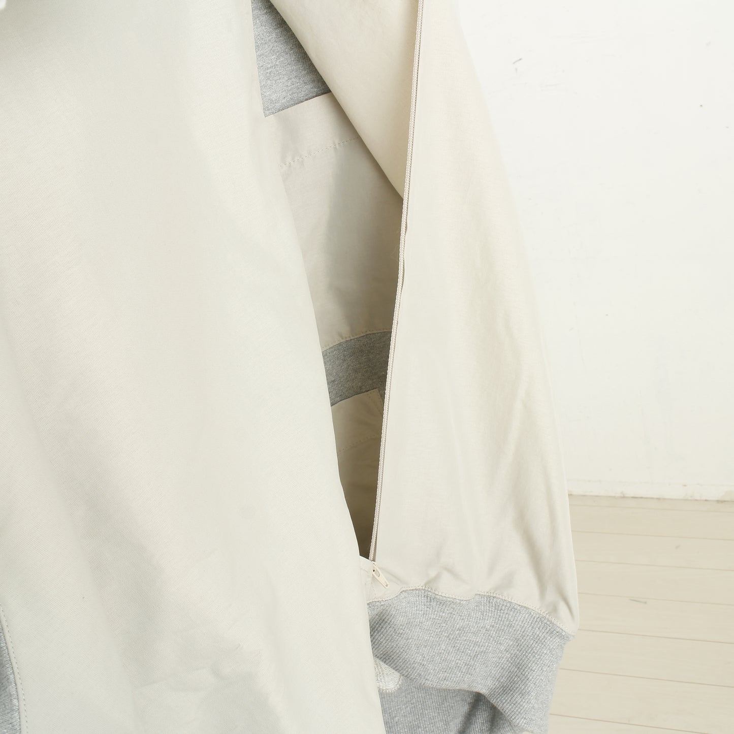 ABRA SWEAT / gray