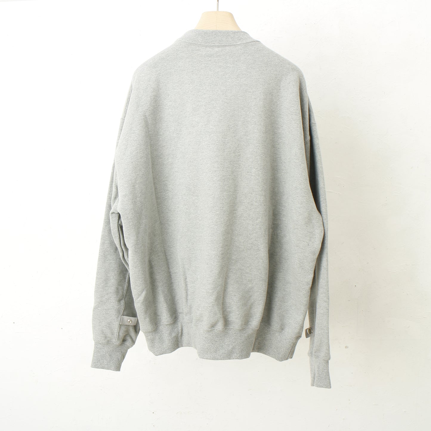 ABRA SWEAT / gray