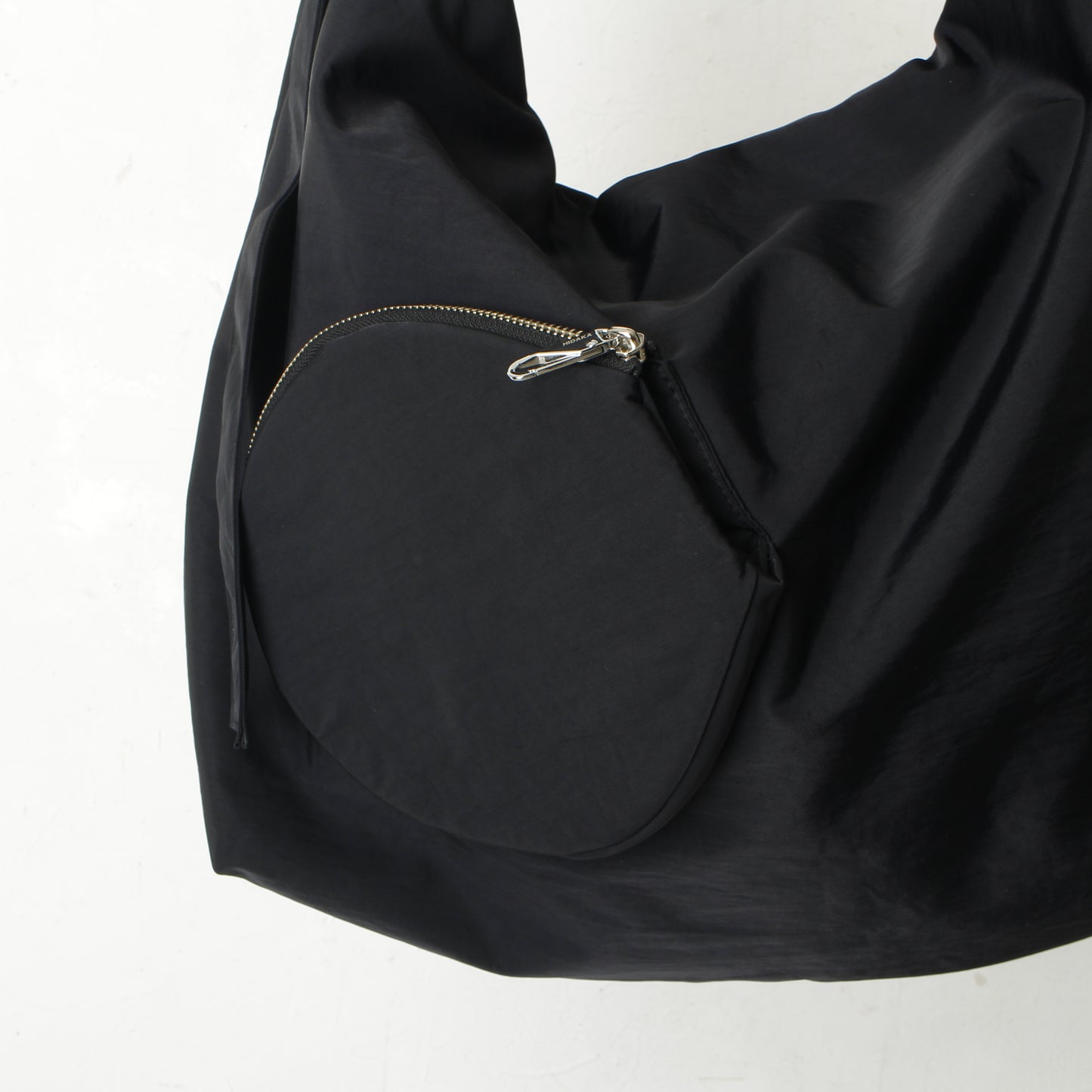 PING-PONG MESSENGER BAG / black