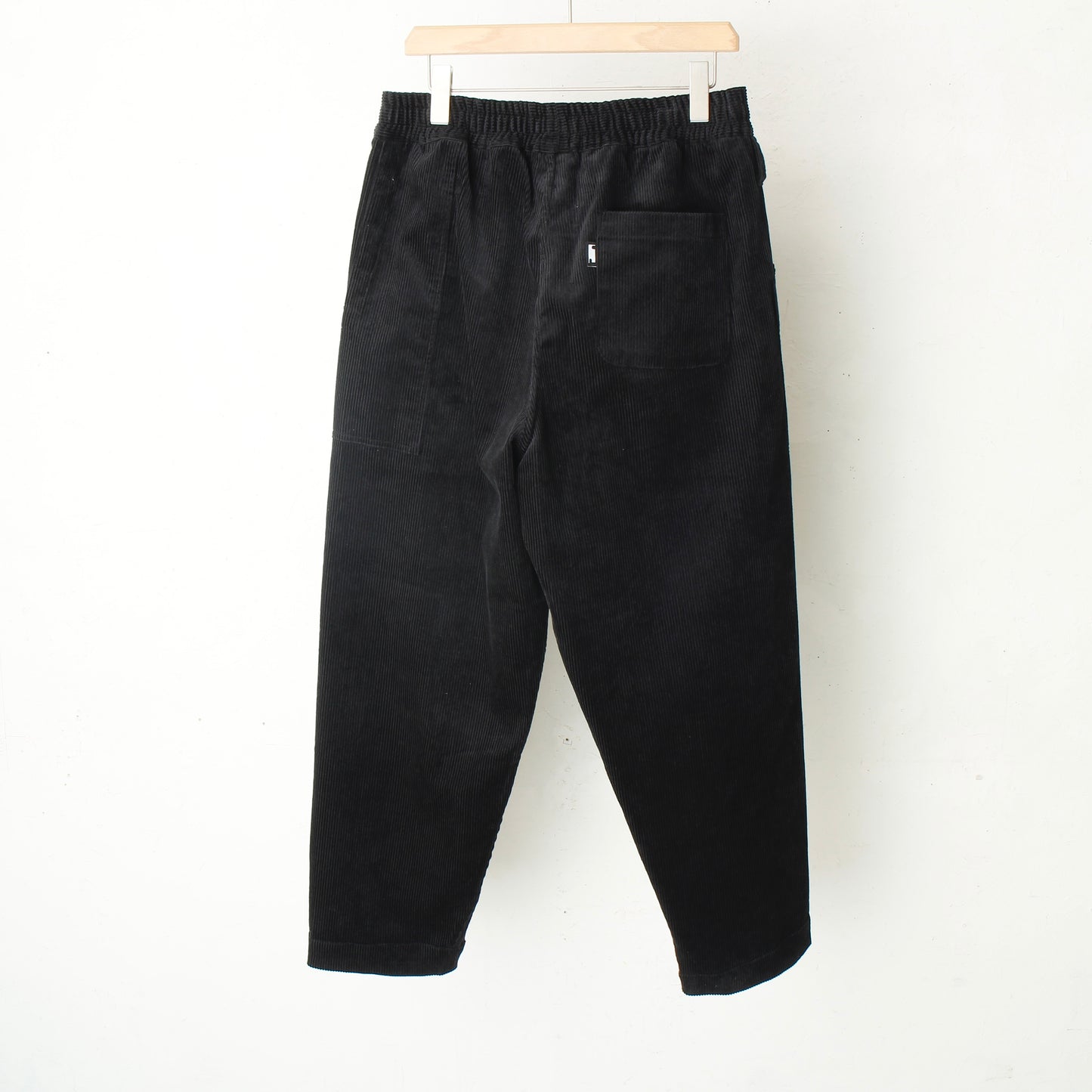 LOUNGE PANTS CORD / black