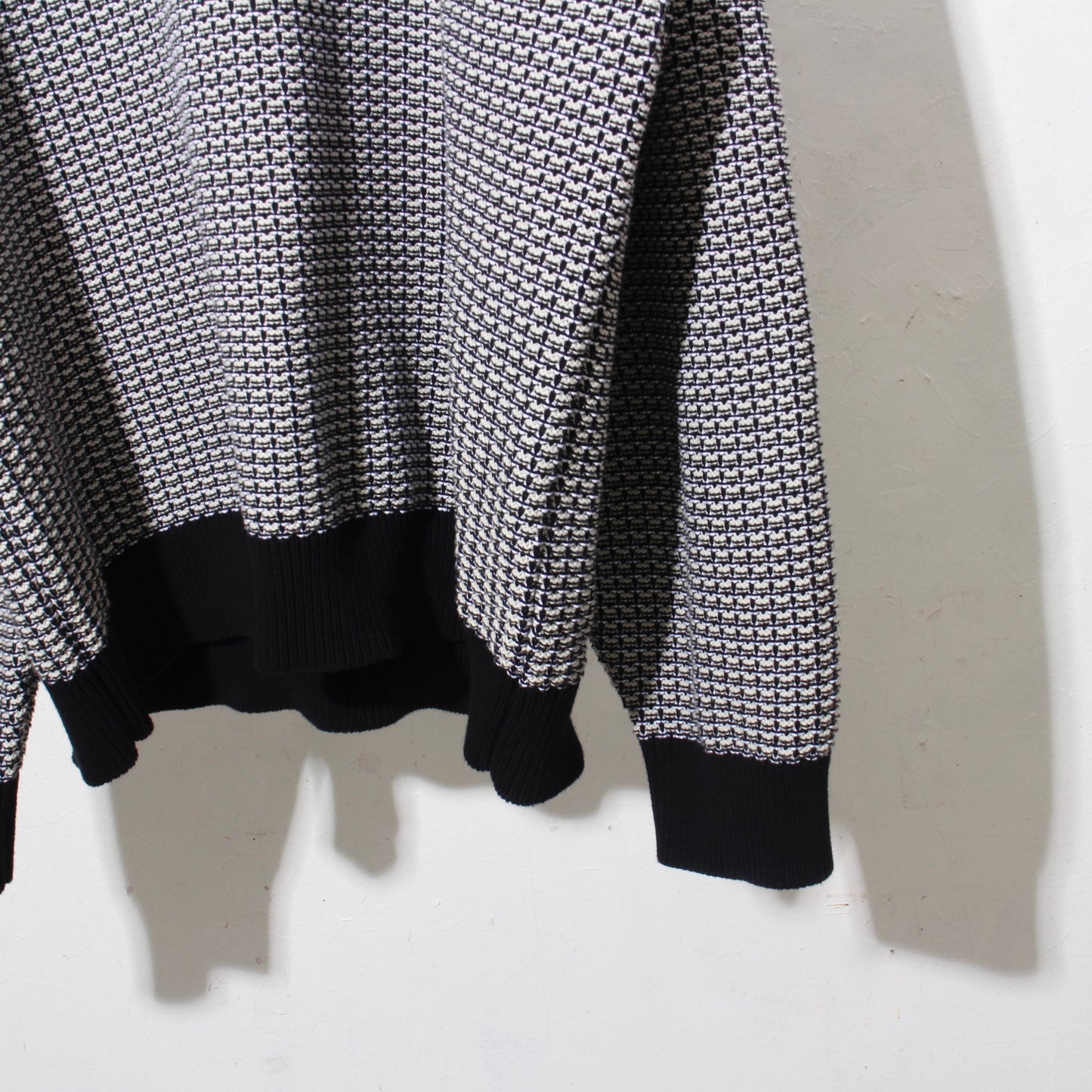 MIX KNIT SWEATER / grey