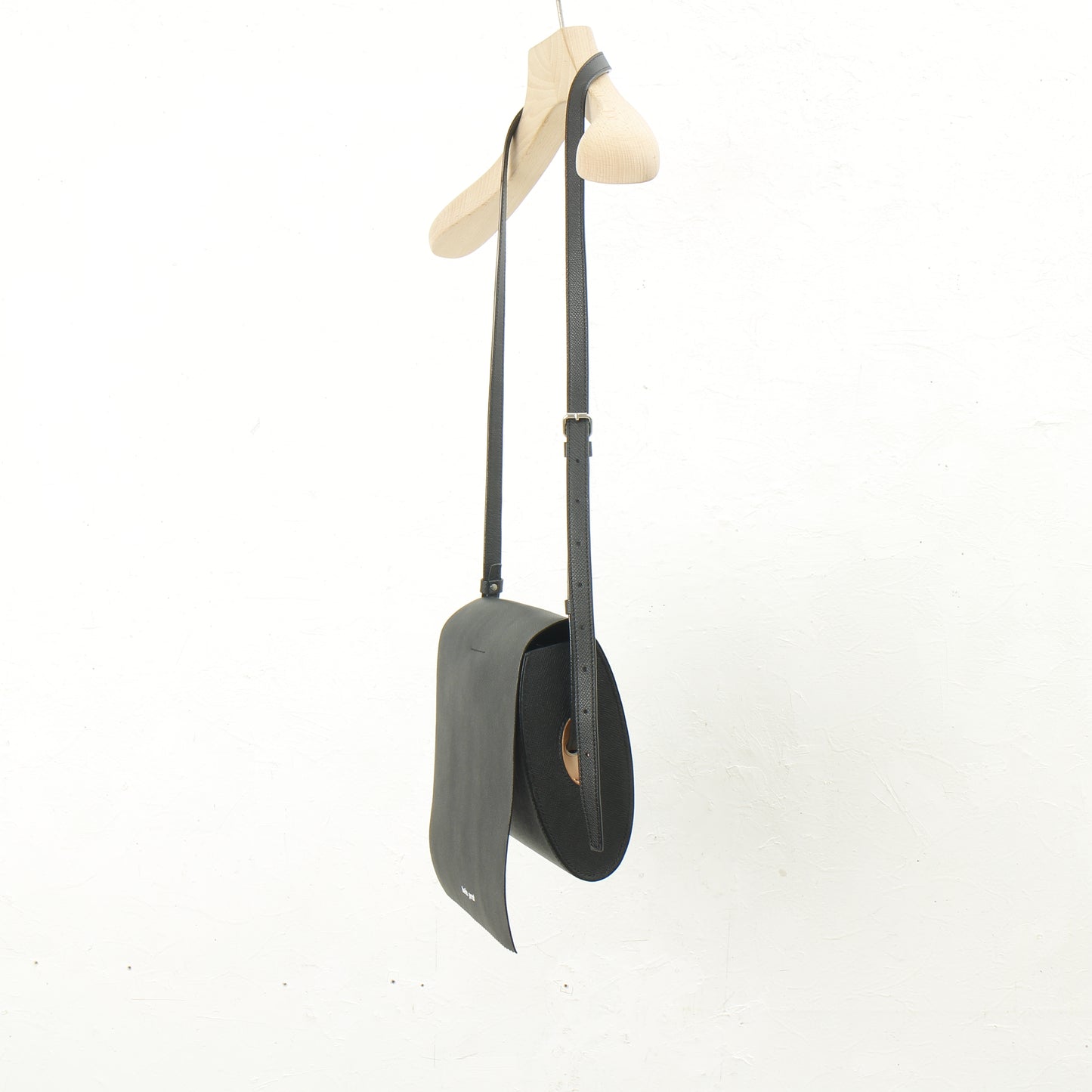 roll paper bag / black