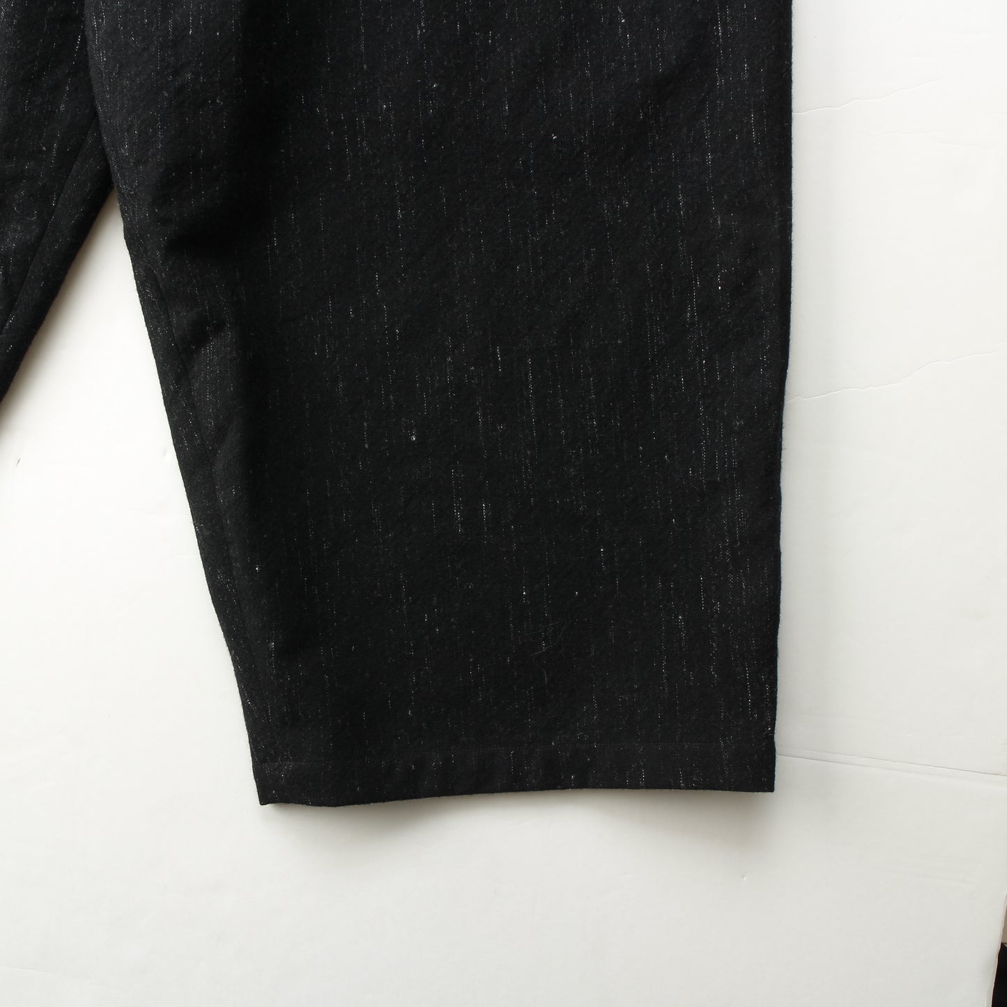 Cosmos Linenwool 2tuck Wide Pants / black