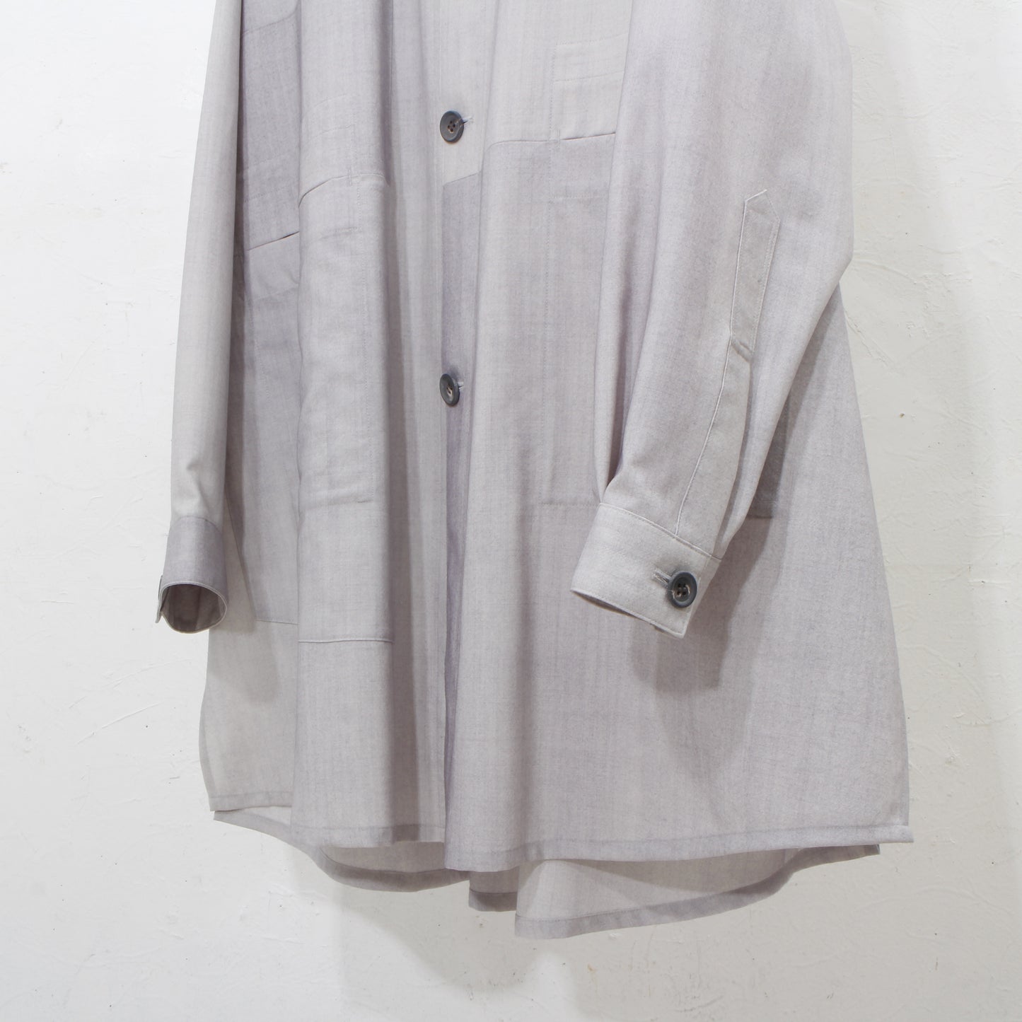 Uneven Dyed Pasted Cloth Shirt Coat / gray-white
