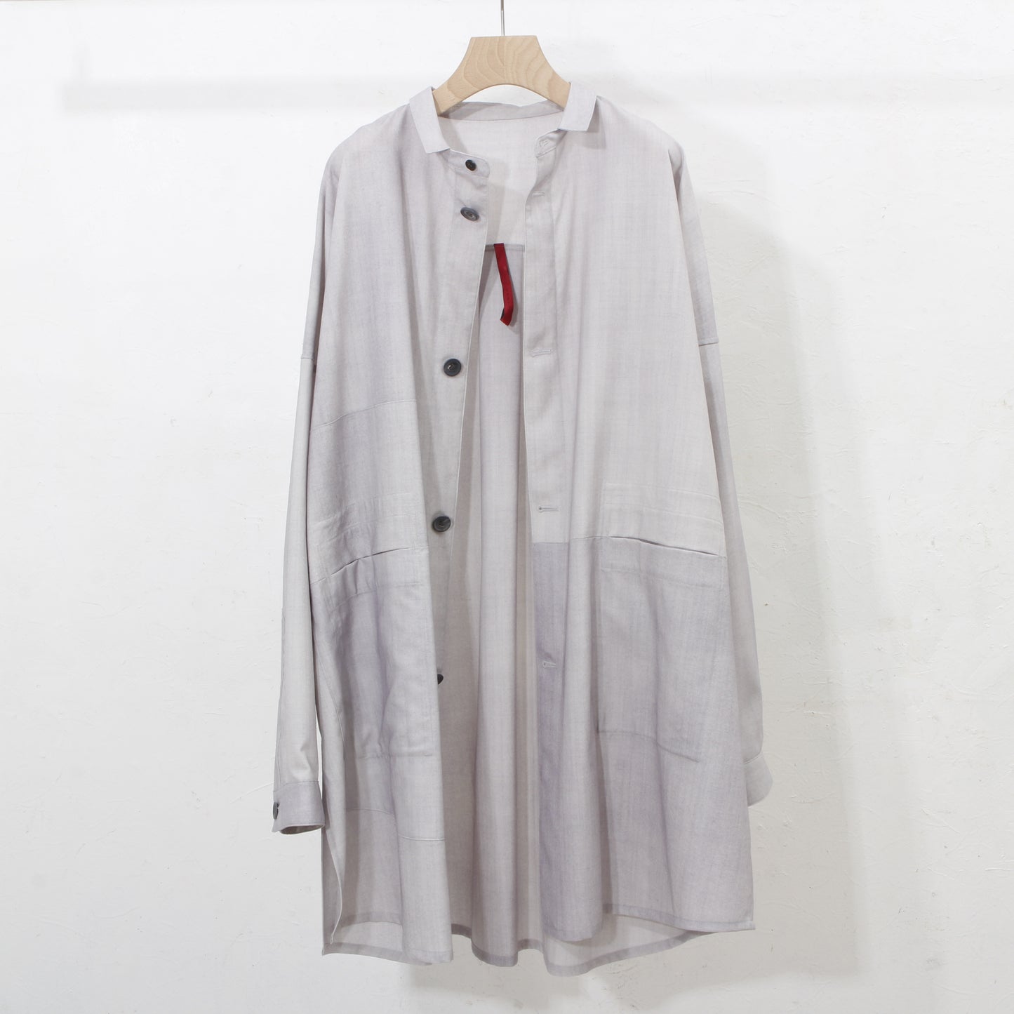 Uneven Dyed Pasted Cloth Shirt Coat / gray-white