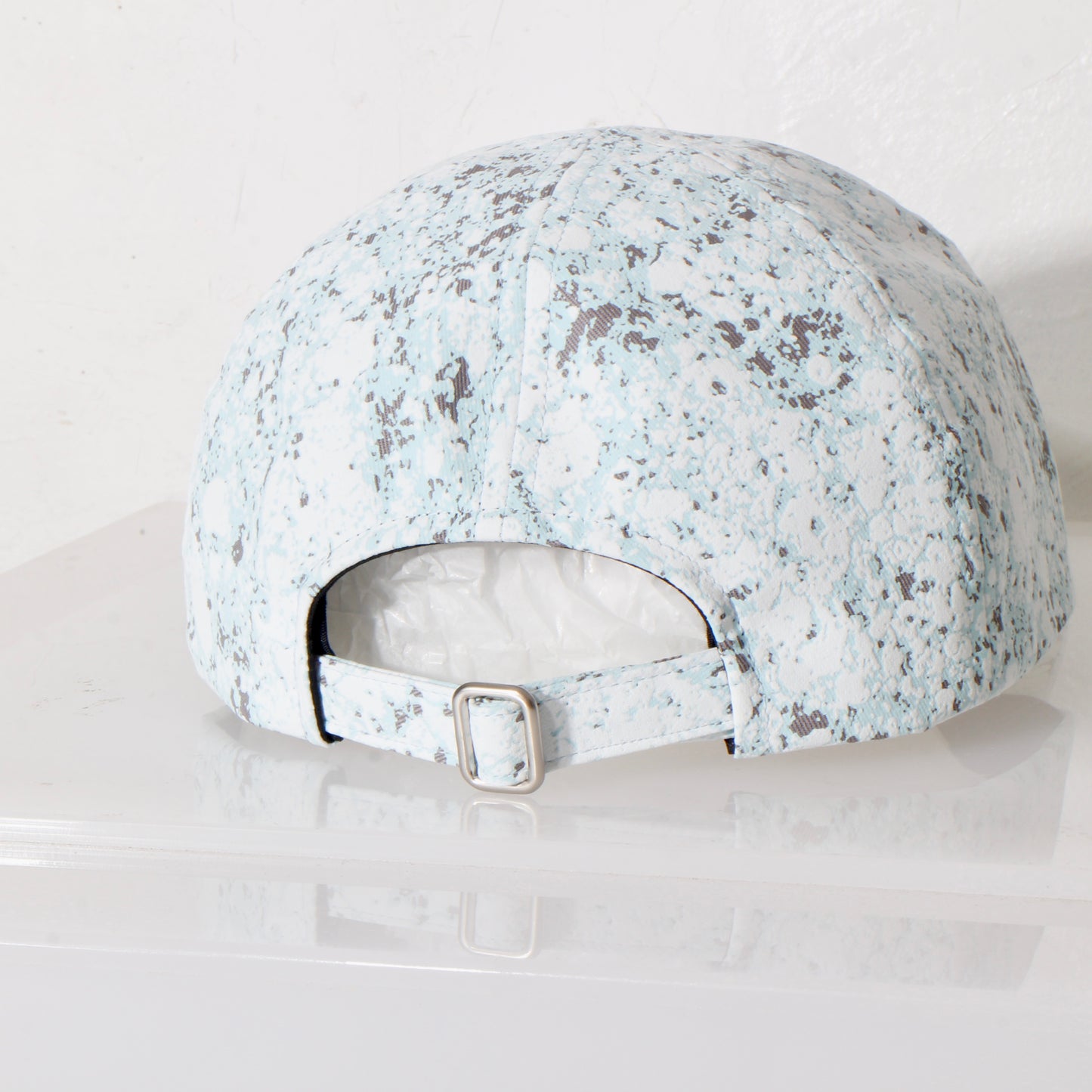 Moon_Cap / ice