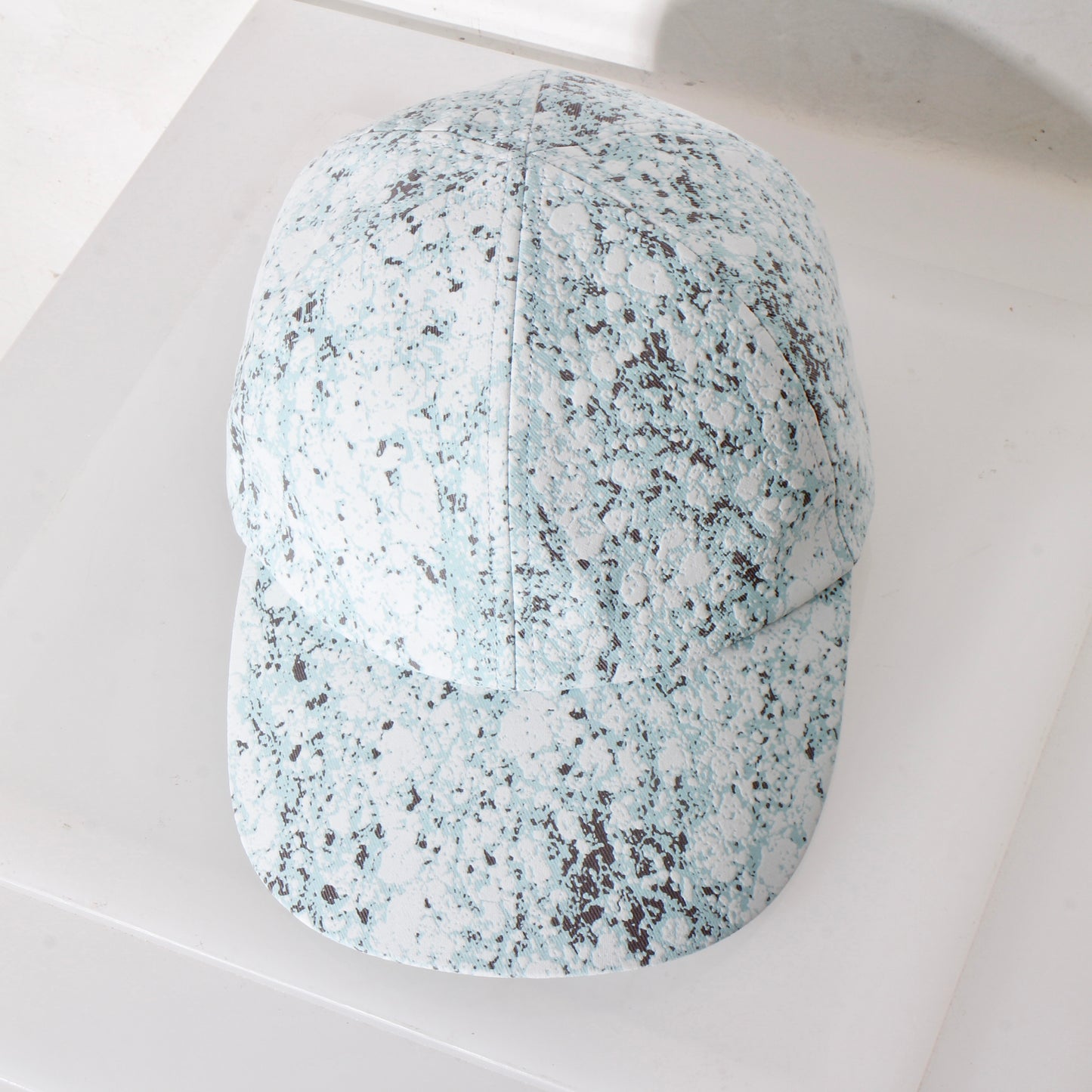 Moon_Cap / ice