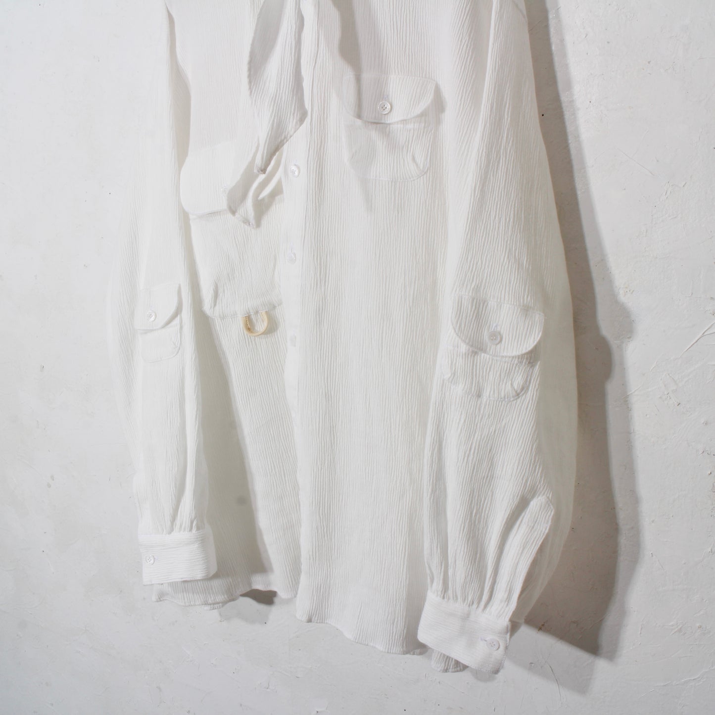 "eatable of many orders" / Celebration Scarf Shirts / off white