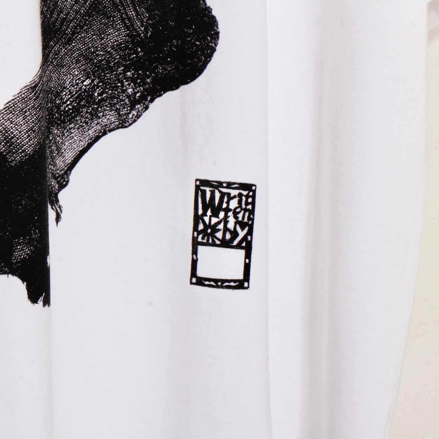 market print T-shirt / sox / wh