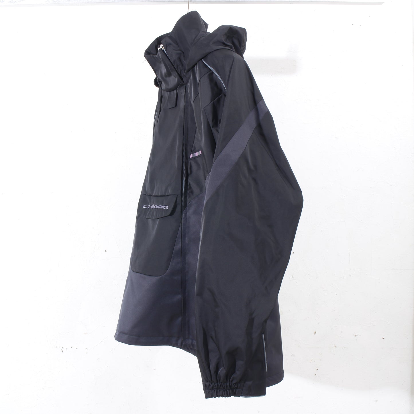 Y2K Anorak : division / cosmic black