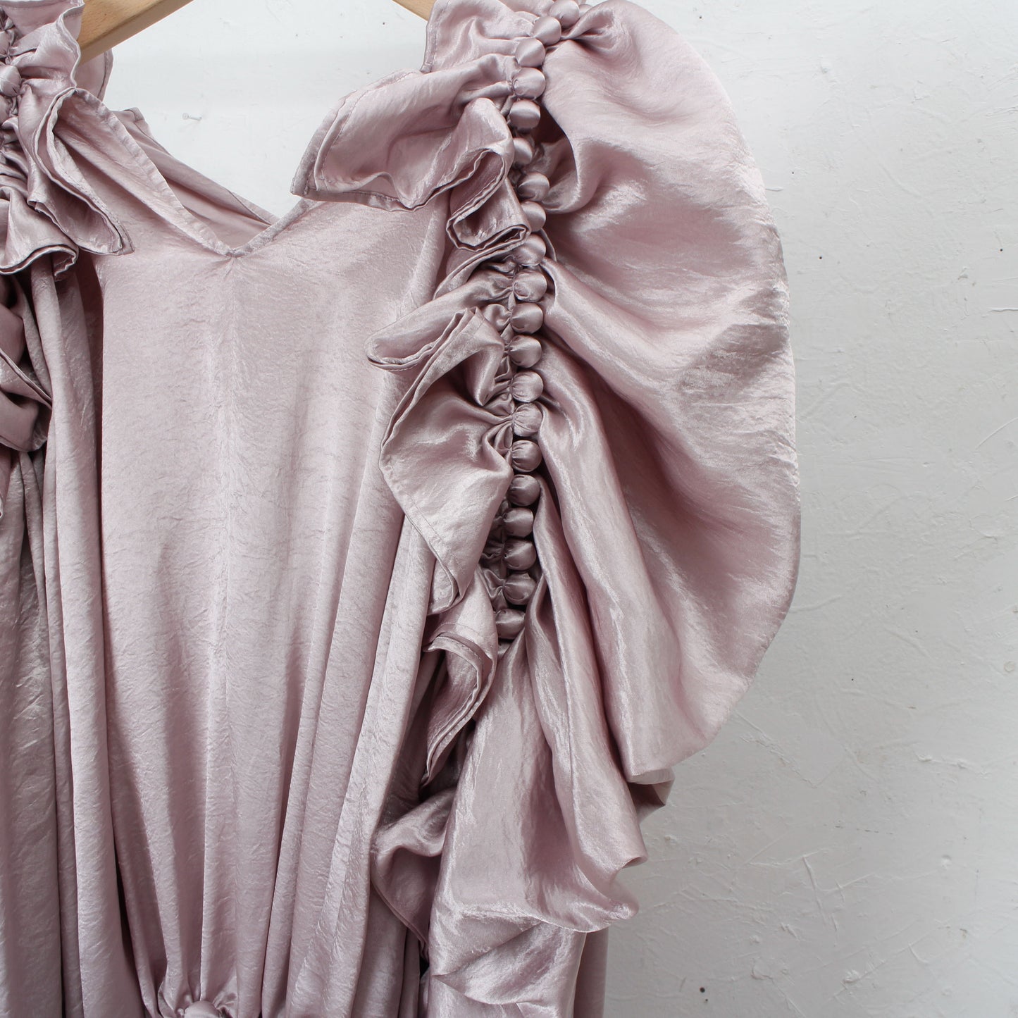 【custom order】natsumi osawa/papillon sleeve dress ※受注商品となります/9月2日(火)22:00締切となります