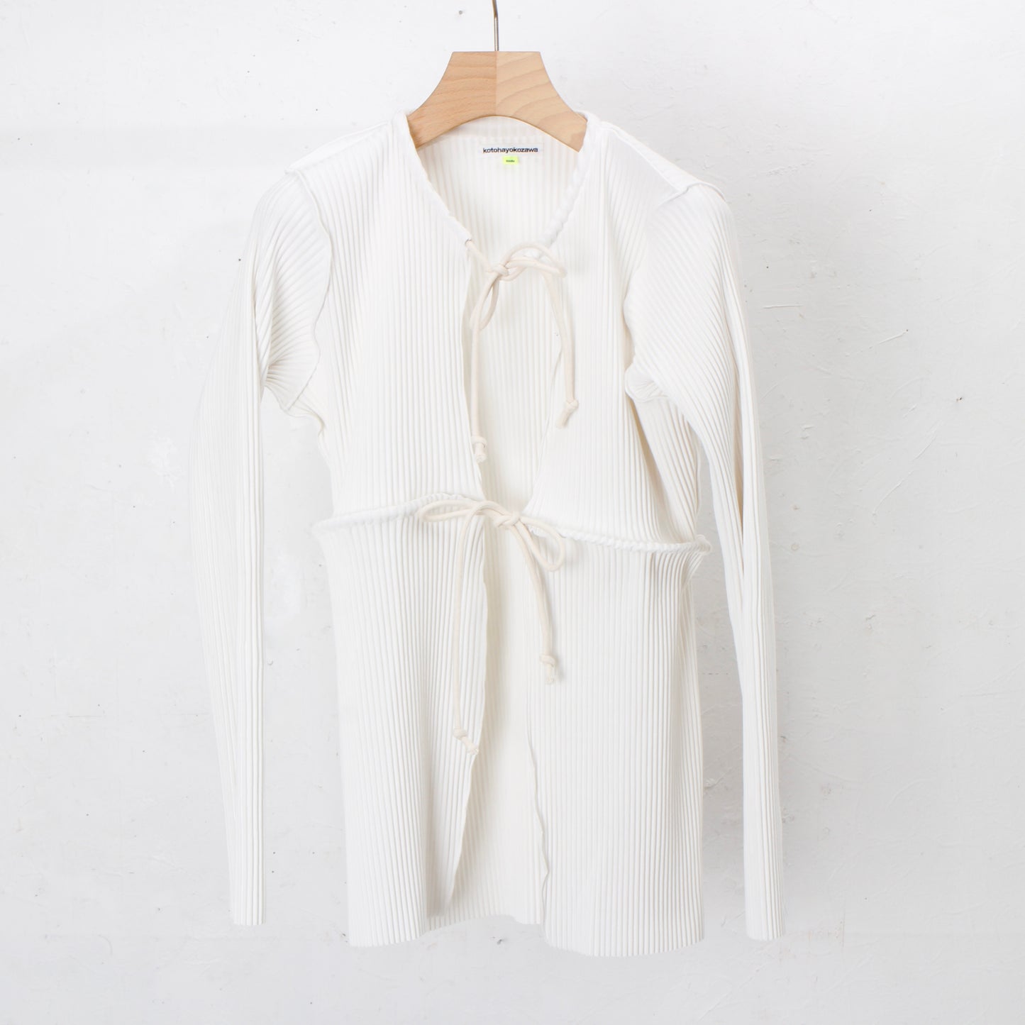 to do kotohayokozawa /CRISP ROPE CARDIGAN / white
