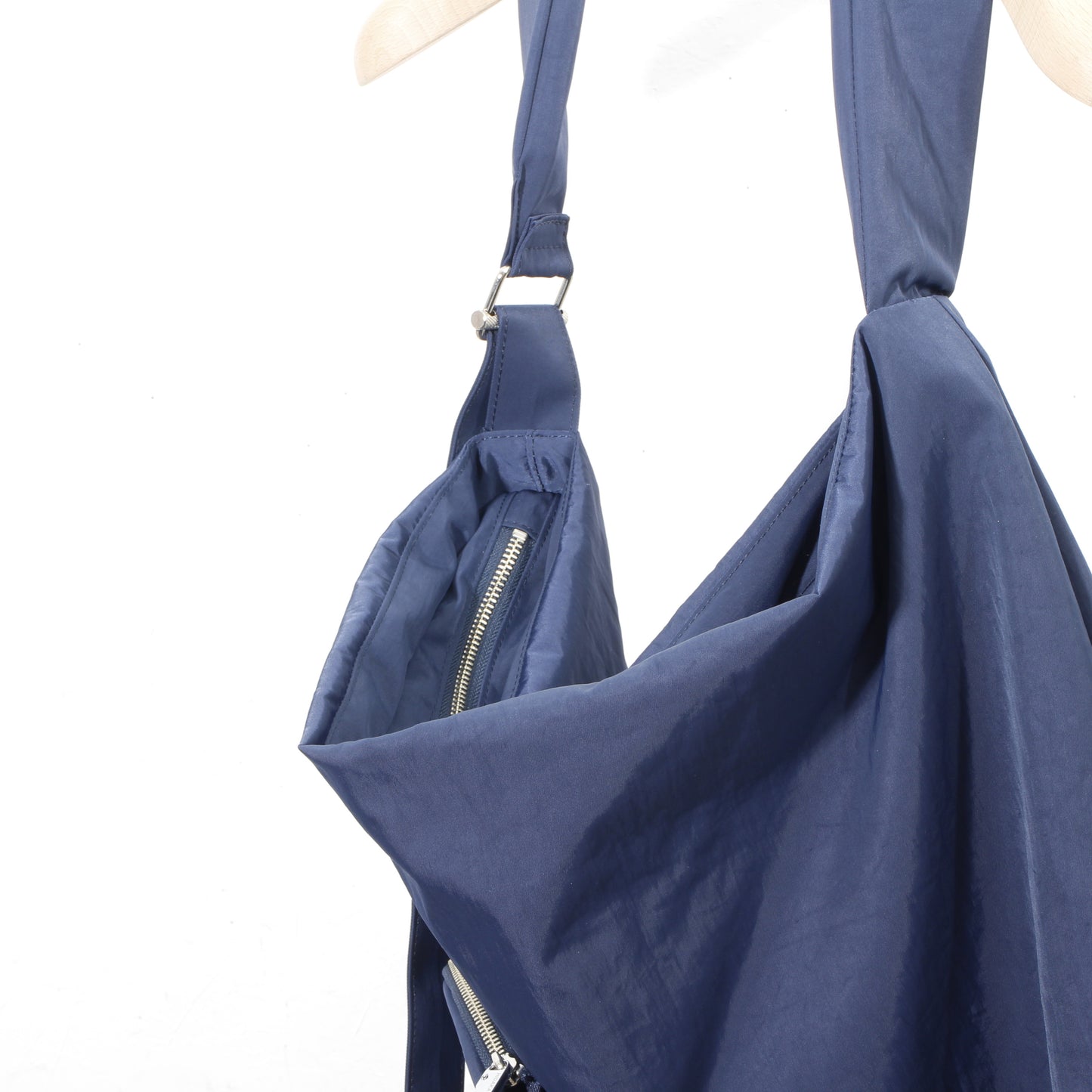 PING-PONG MESSENGER BAG / navy
