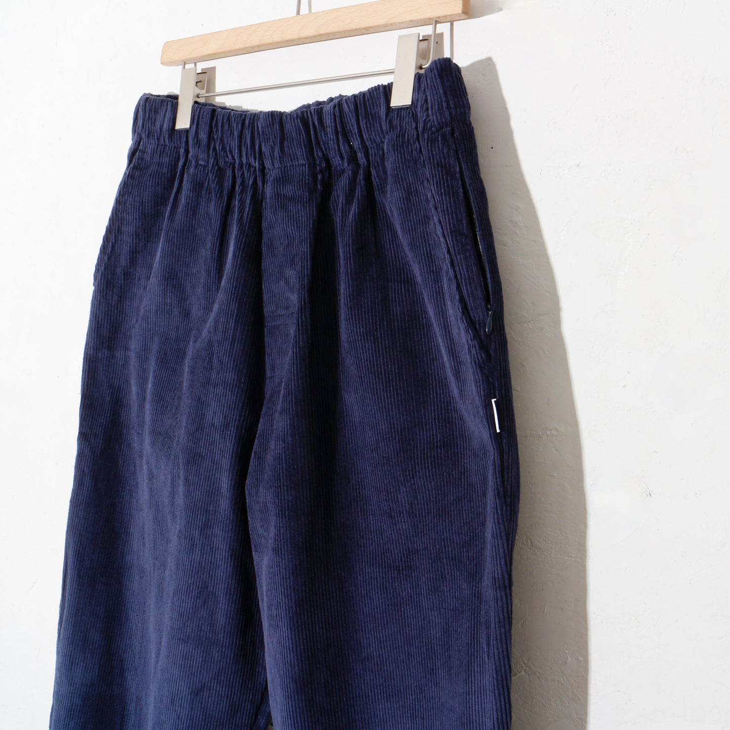 HAMBLETON PANTS CORD / navy