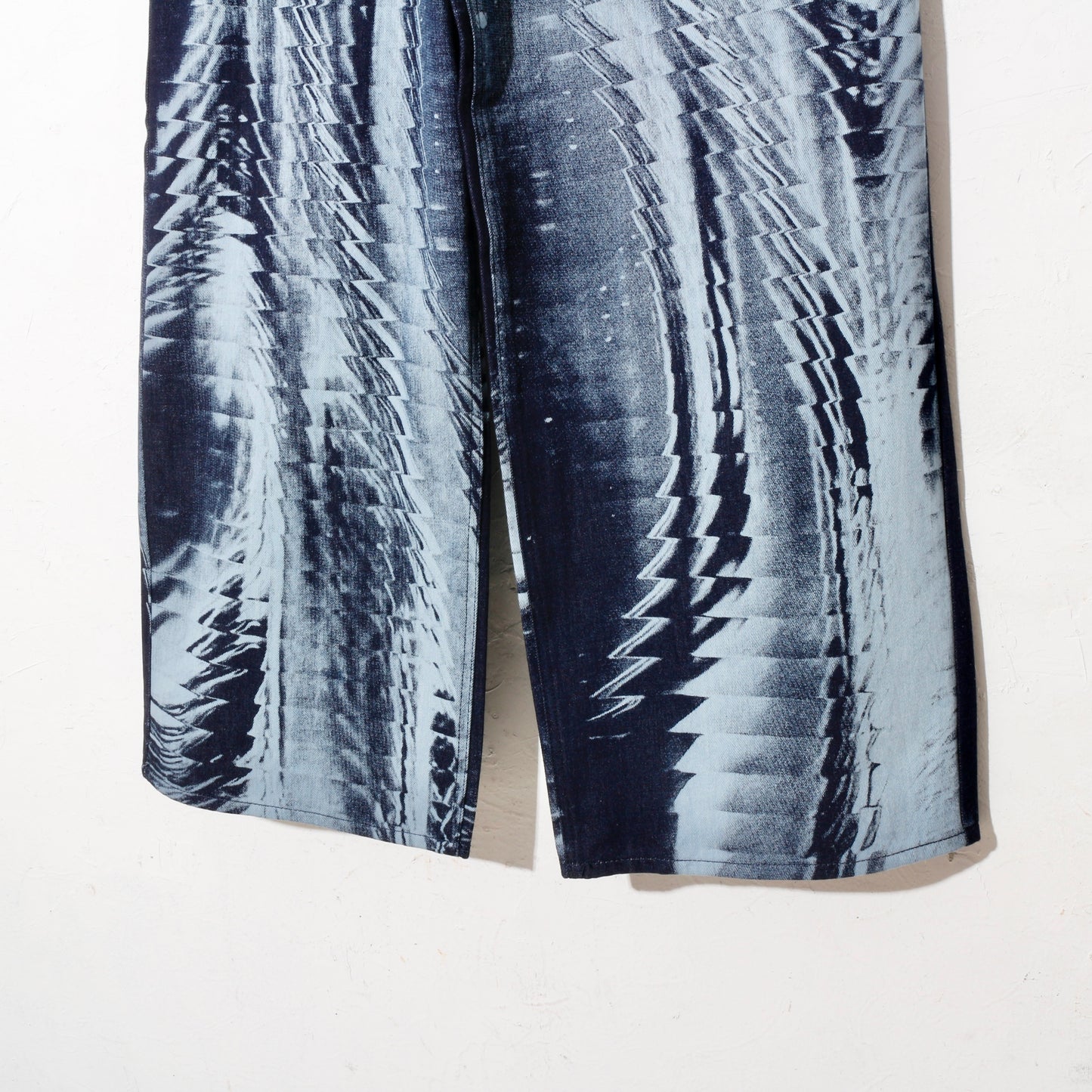 Latent Bleach Denim / navy