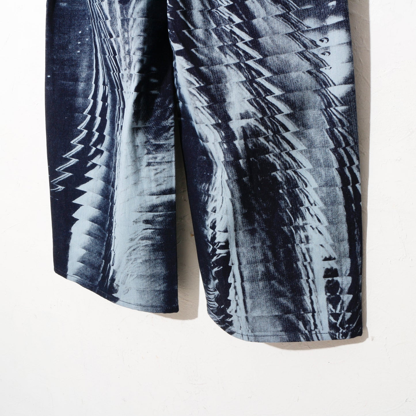 Latent Bleach Denim / navy