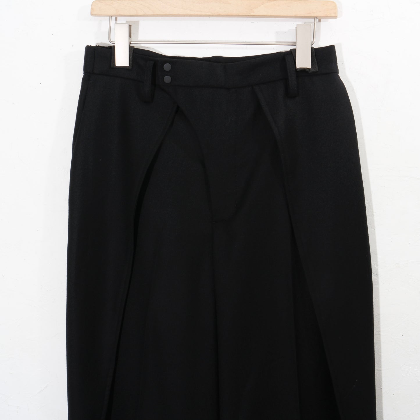 Dub Tailored Trousers / black