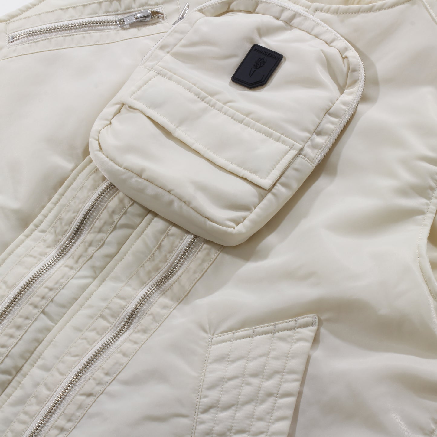 ELEVATION BOMBER VEST / IVORY