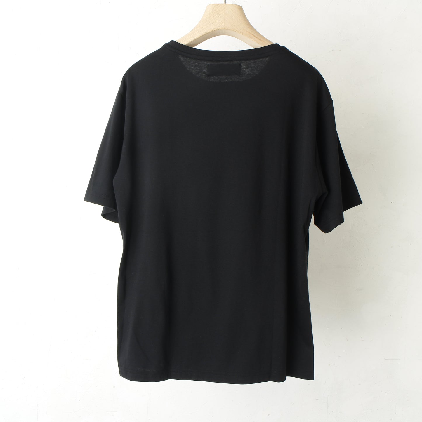 ショートスリーブTシャツ BIRTH / ブラック