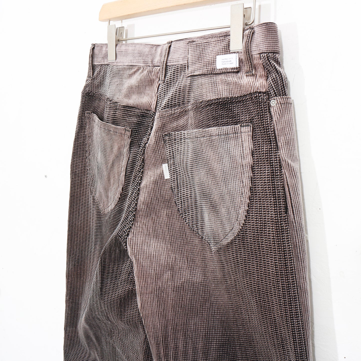 mirage_ bleach_corduroy_pants / black