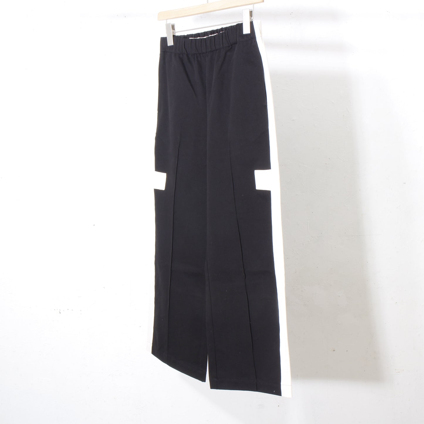 暮chic / クロスラインパンツ / new black