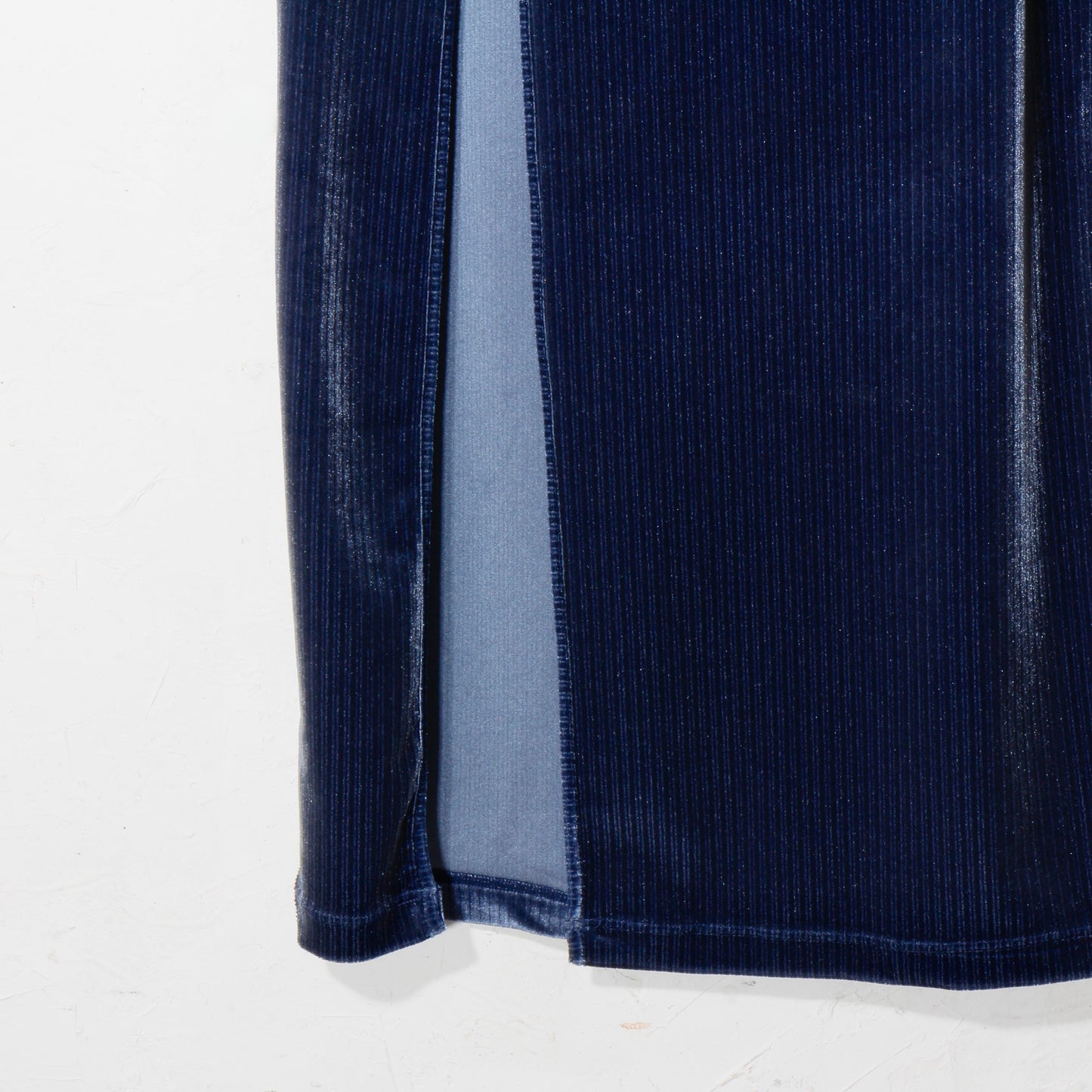 FLEX VELVET SIDE SLIT SKIRT / navy