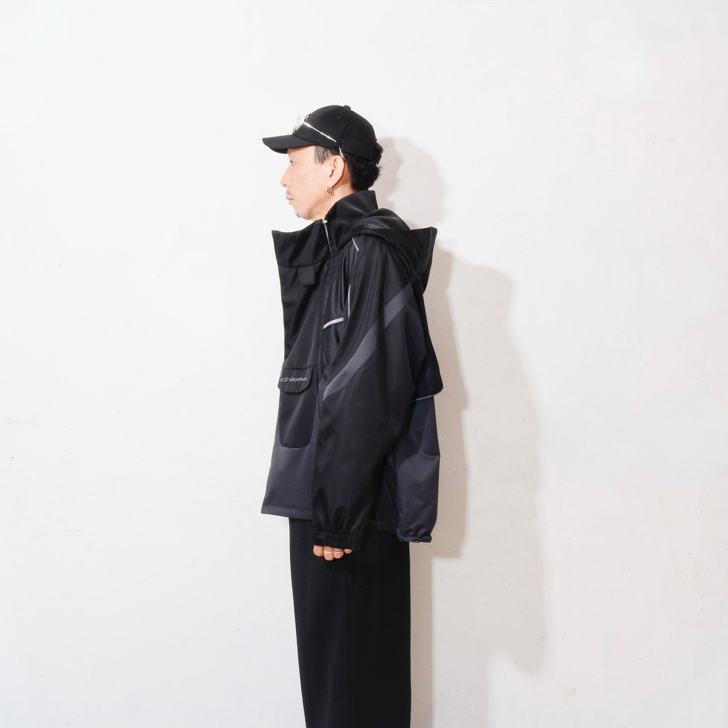 Y2K Anorak : division / cosmic black