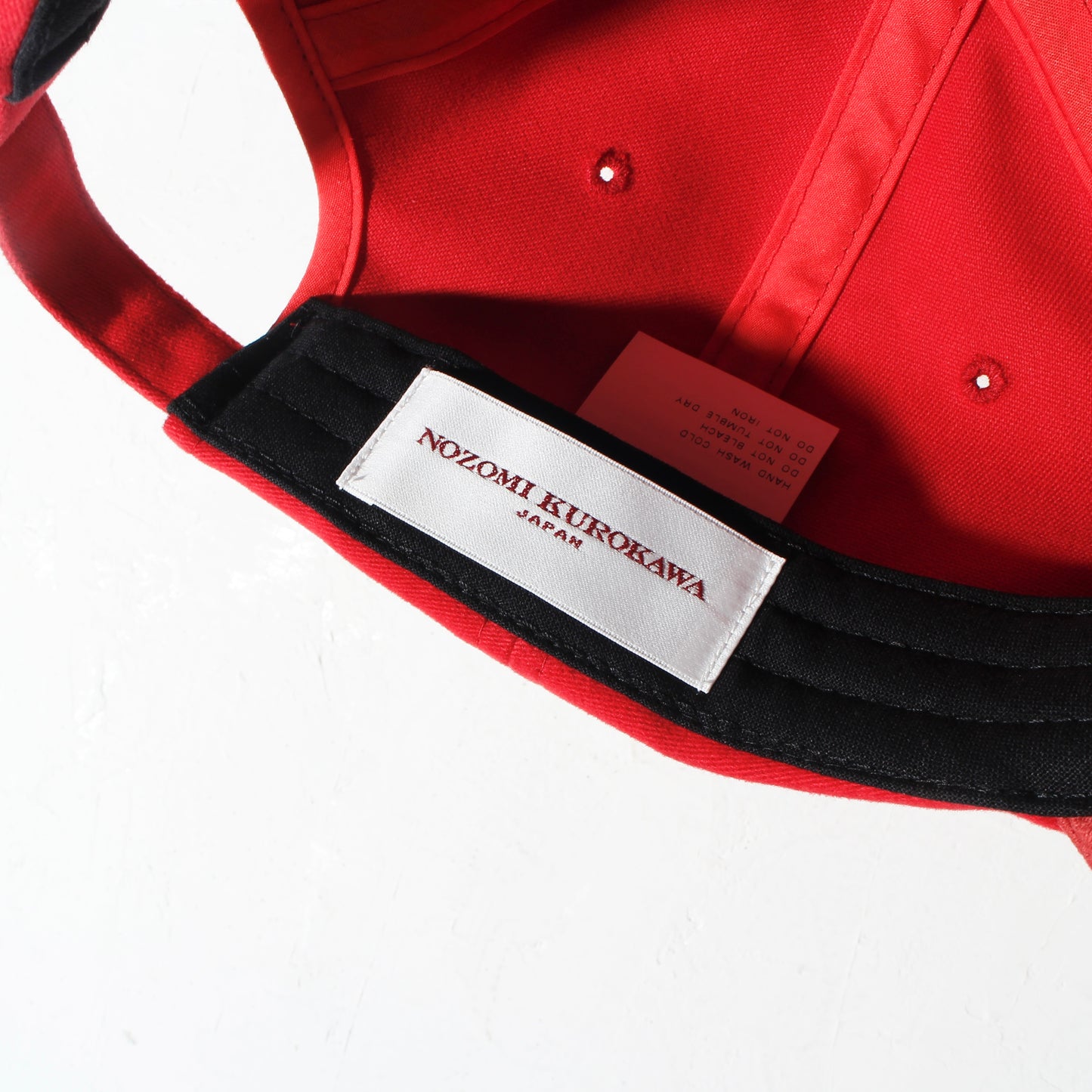 CASTLE MOLESKIN CAP / red