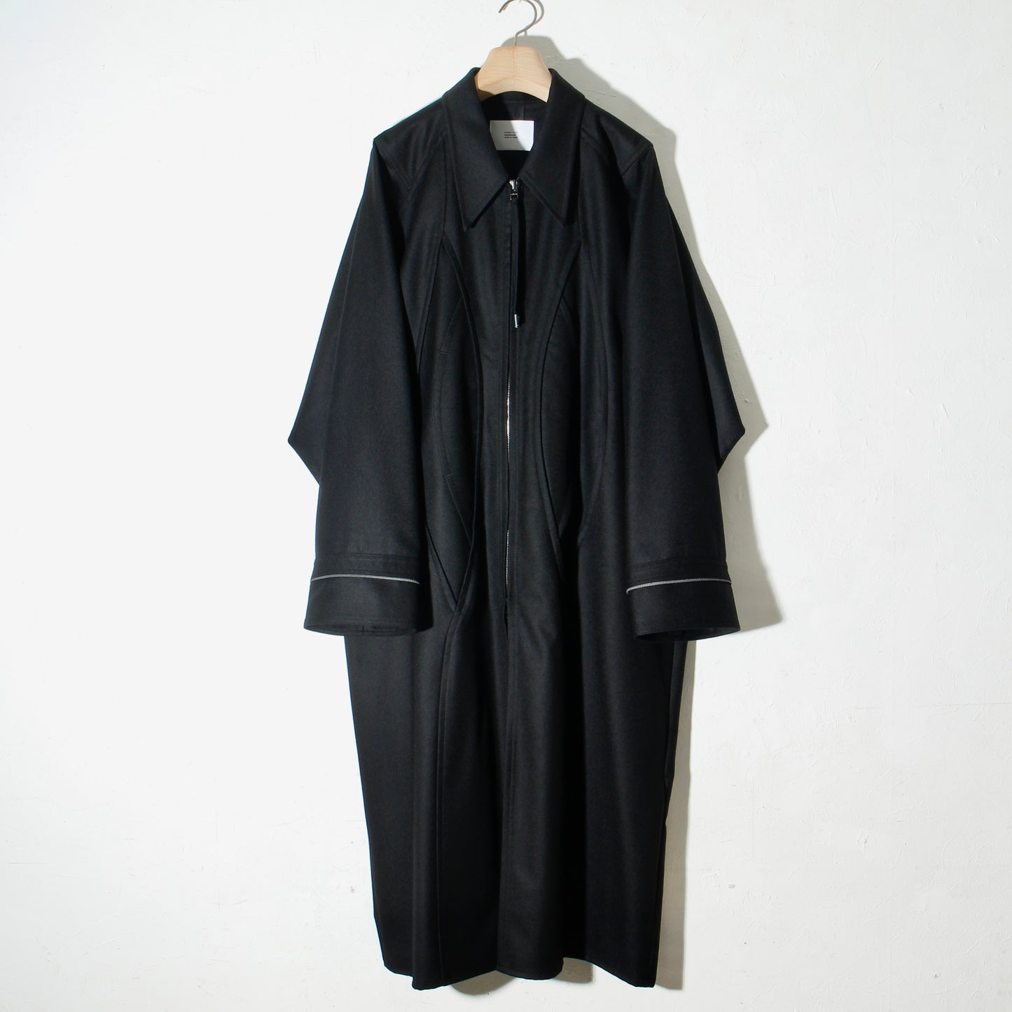 Arc Over Coat / black