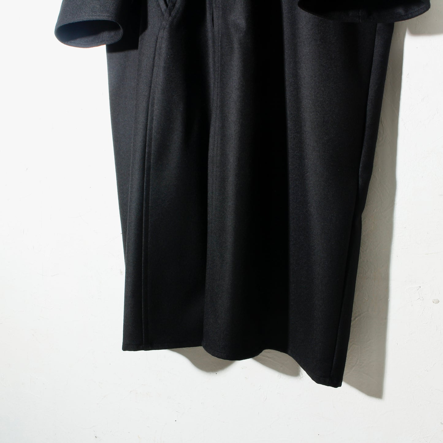 Arc Over Coat / black