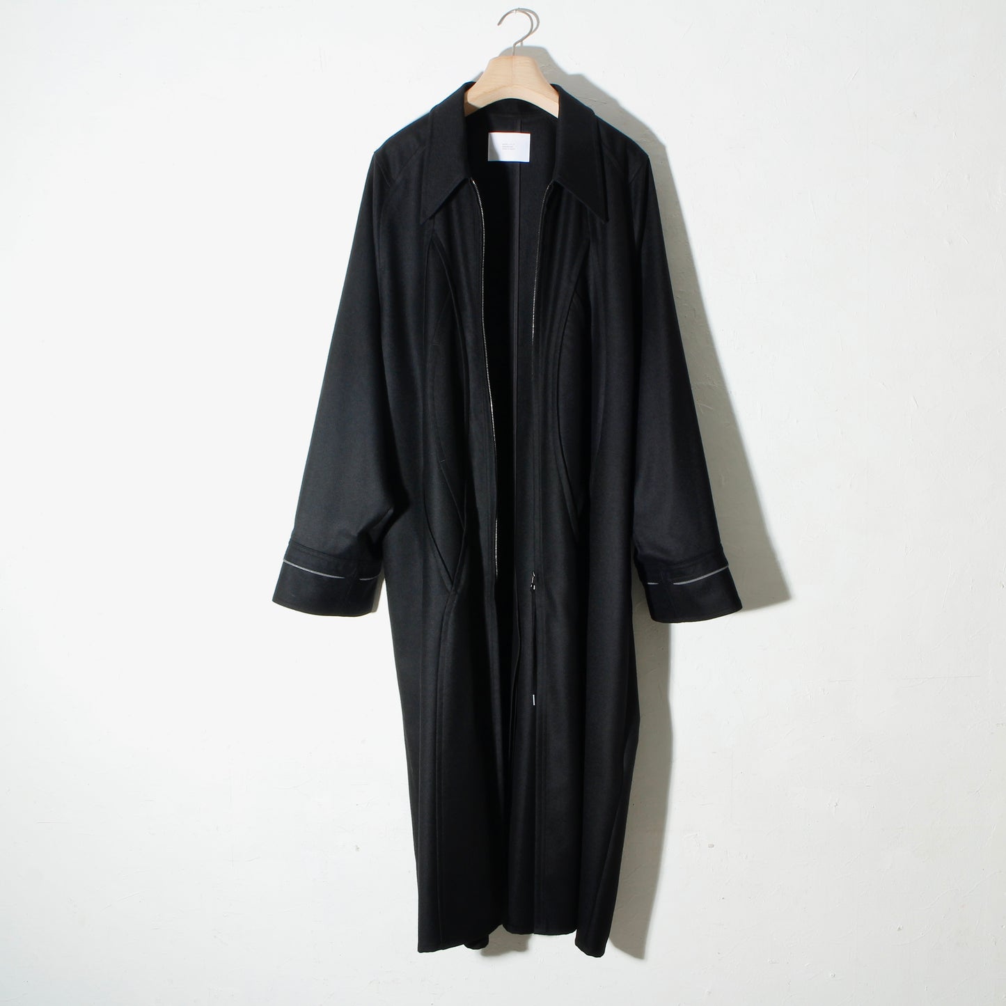 Arc Over Coat / black