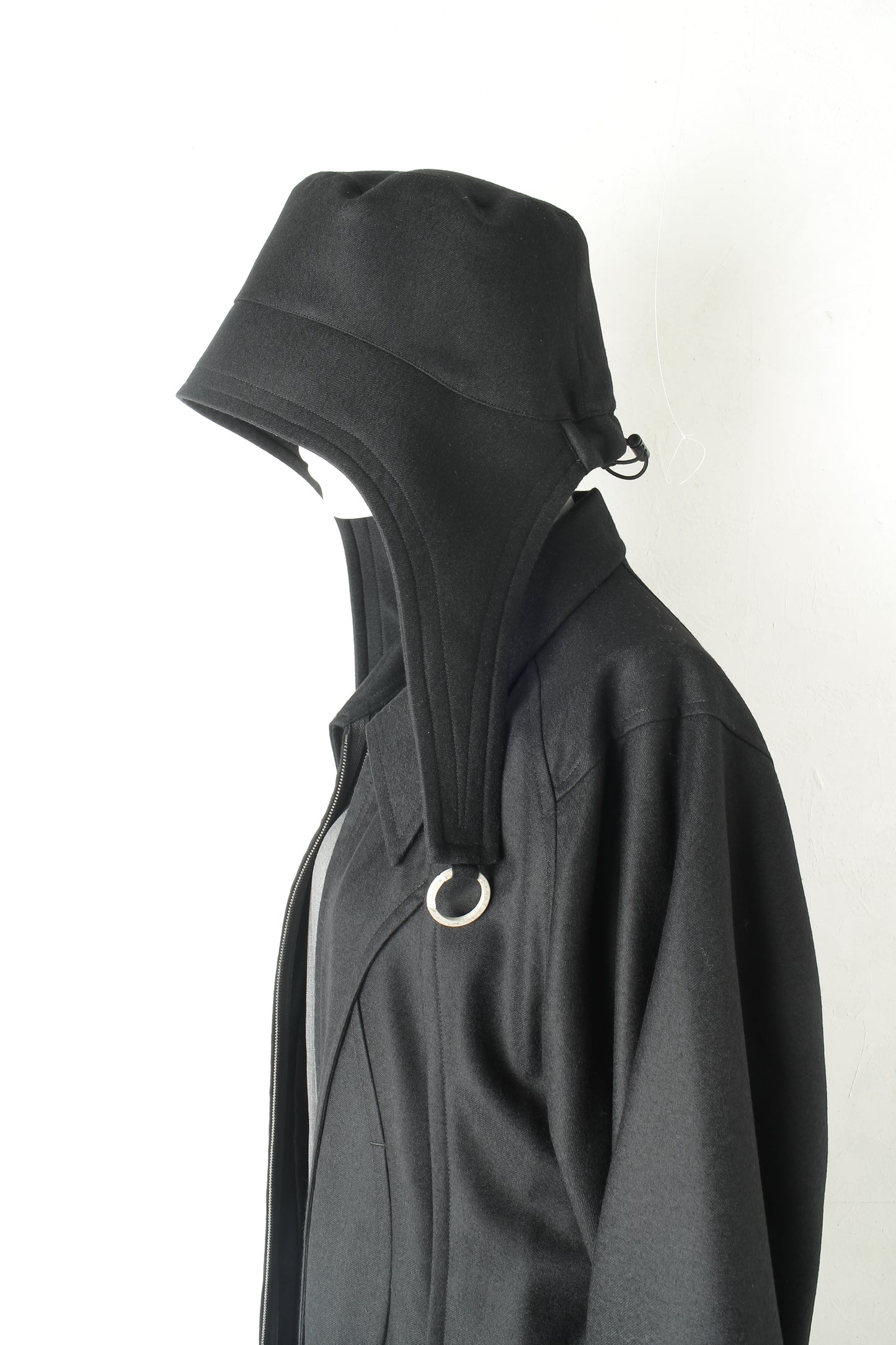 Moebius Hat / black
