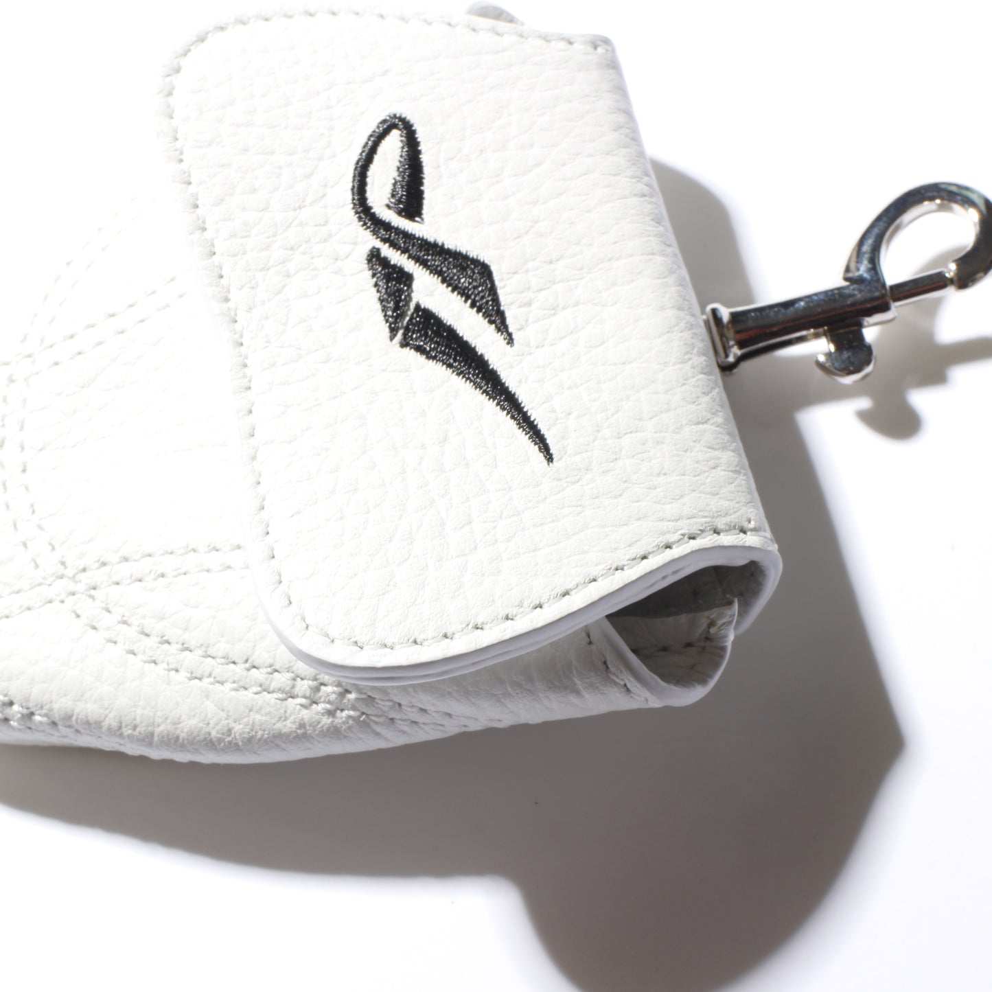 SPIKE PURSE / black/white