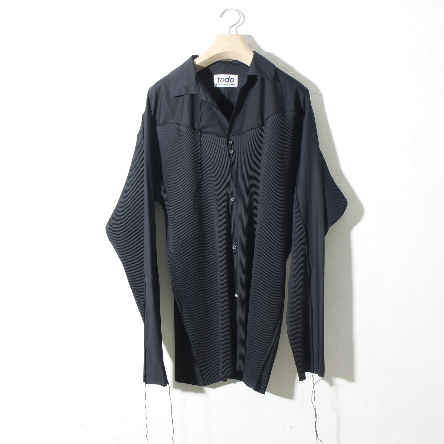 to do /wave shirts /black