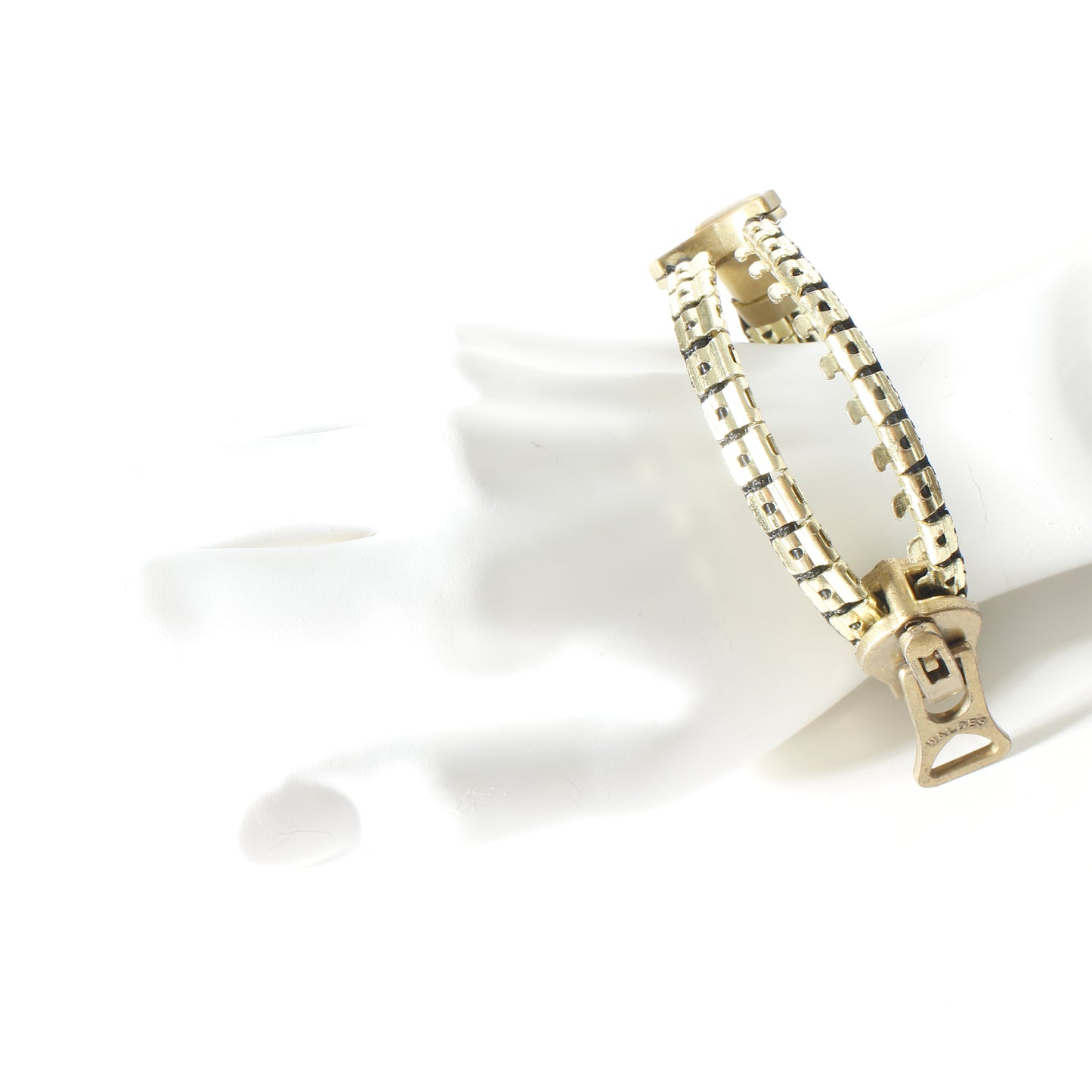 zip bracelet / gold /black / silver