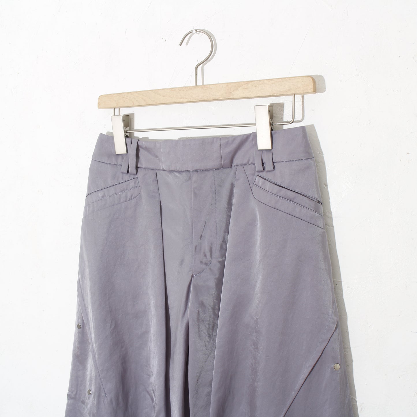 Wing Cargo Trousers / silky gray