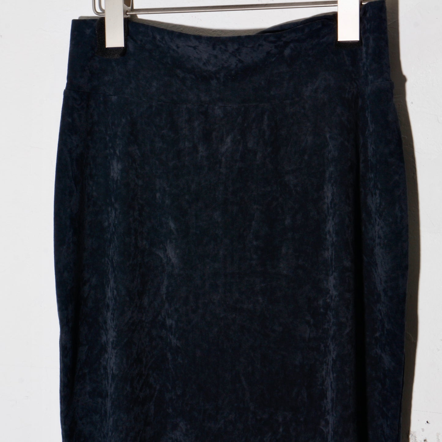 Lunar Velour Skirt / charcoal