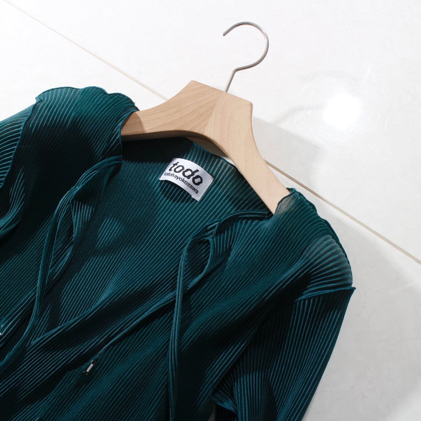 to do kotohayokozawa /Sheer Layered Cardigan / d.k.green