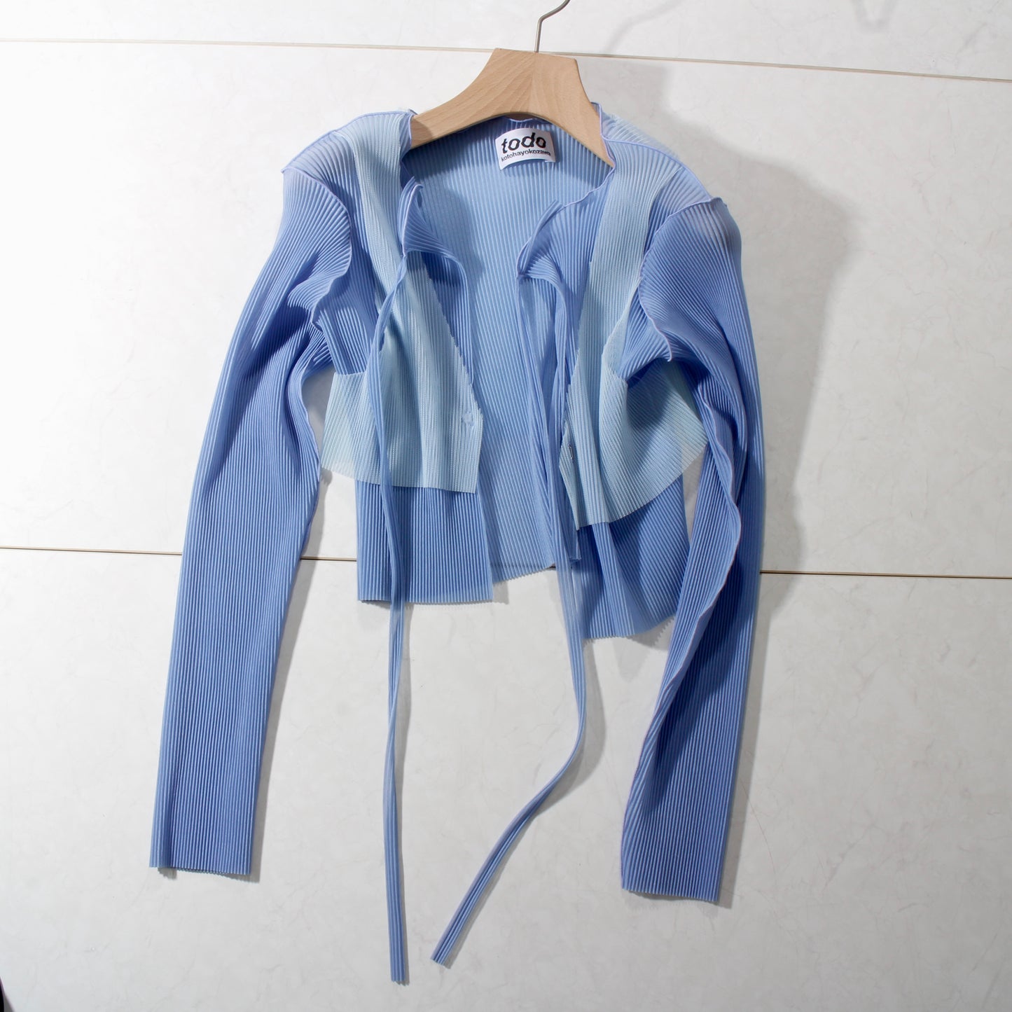 to do kotohayokozawa /Sheer Layered Cardigan / blue