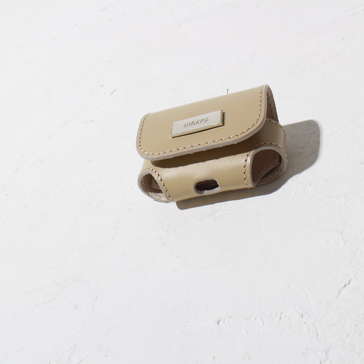 AIRPODS PRO CASE / beige